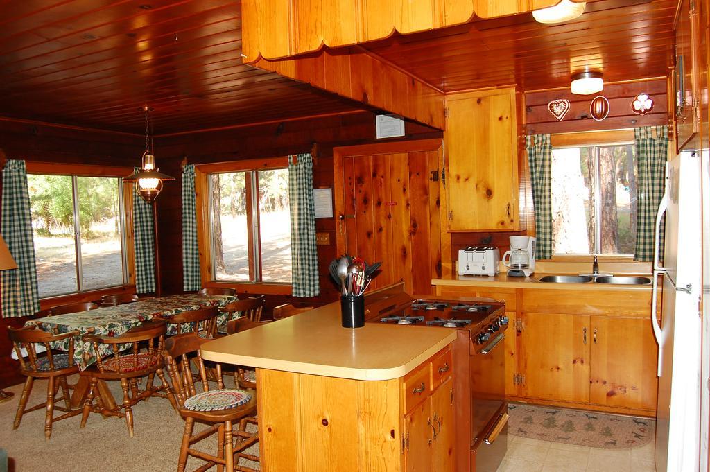 3N Lockwood Lodge Wawona Exterior photo